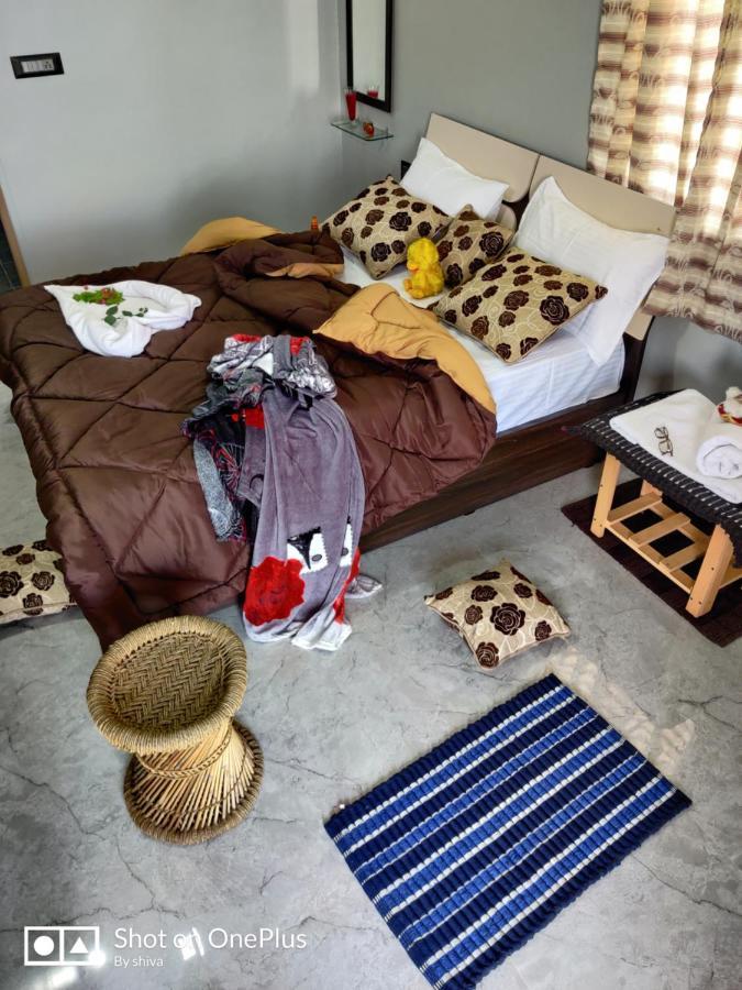 Lee Homestay ฮัมปี ภายนอก รูปภาพ