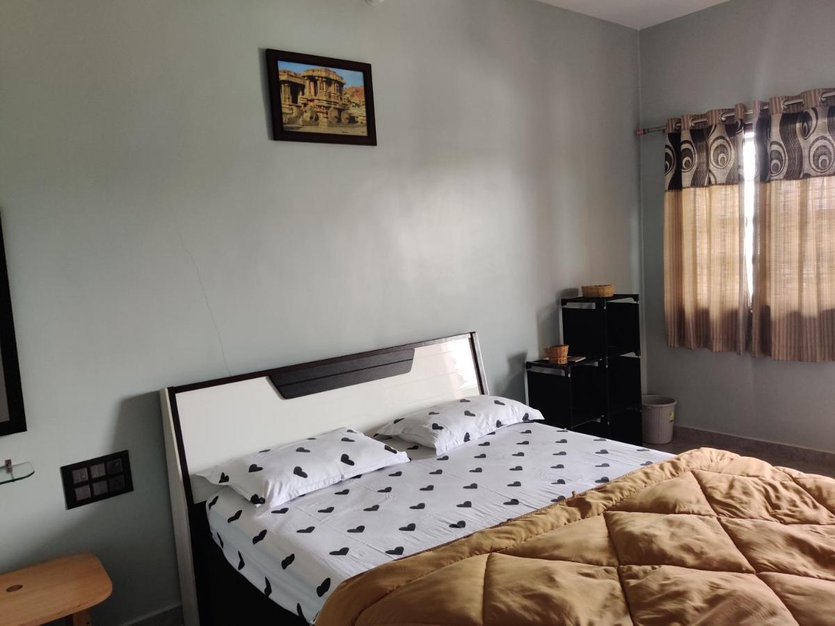 Lee Homestay ฮัมปี ภายนอก รูปภาพ